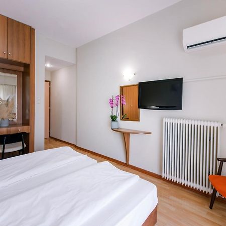 Hotel Cronos Árta Eksteriør bilde