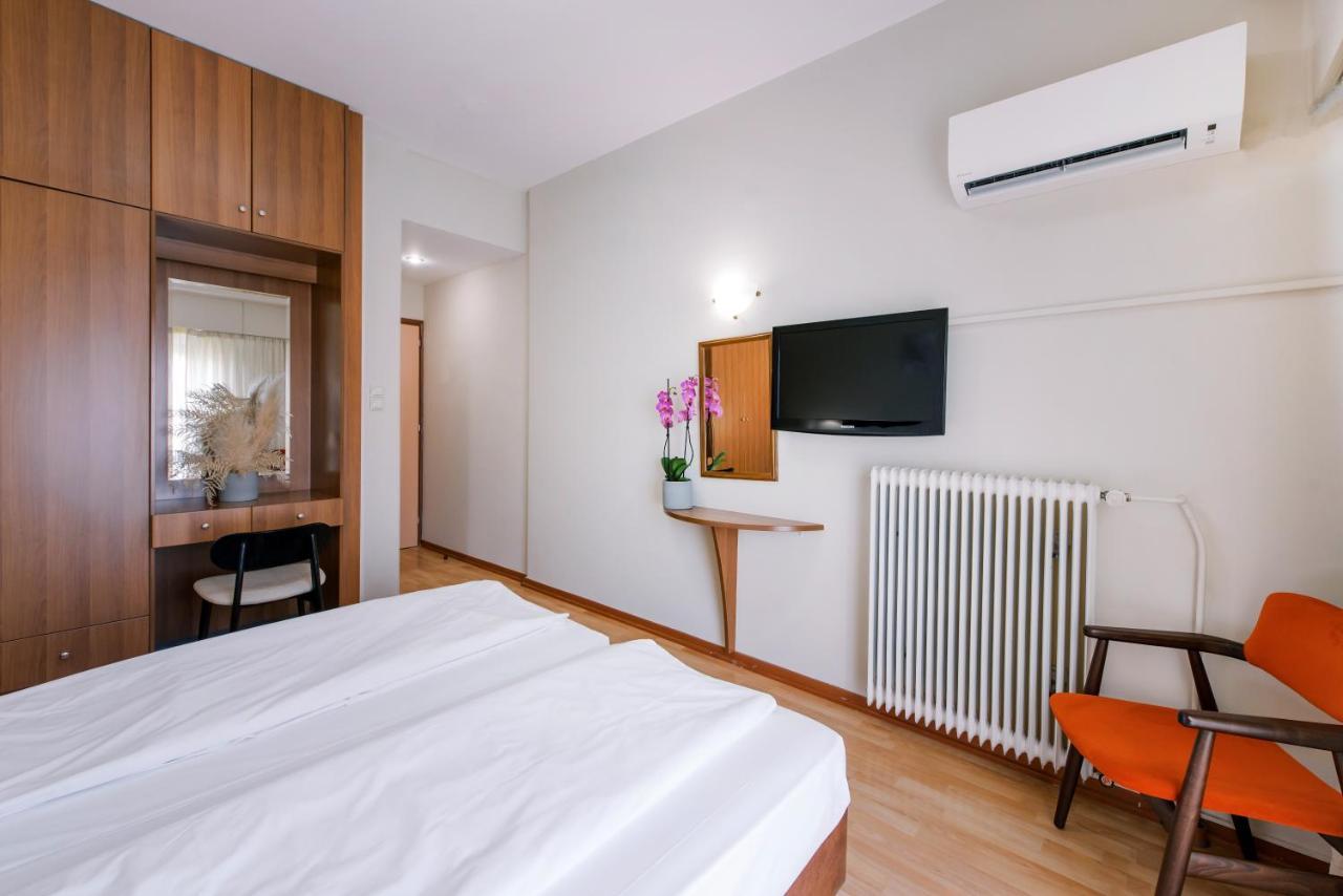 Hotel Cronos Árta Eksteriør bilde